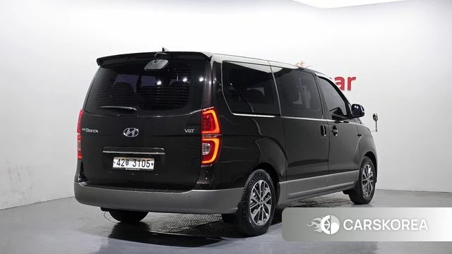 Hyundai The New Grand Starex id 4251421 из Кореи 12