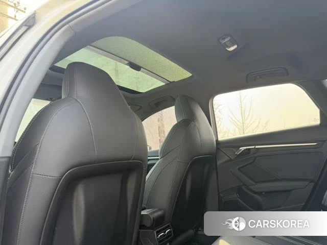Audi A3 2022 Белый из Китая, фото 4