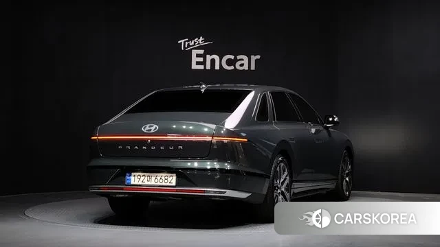 Hyundai Grandeur Hybrid (GN7) id 3502831 из Кореи 12