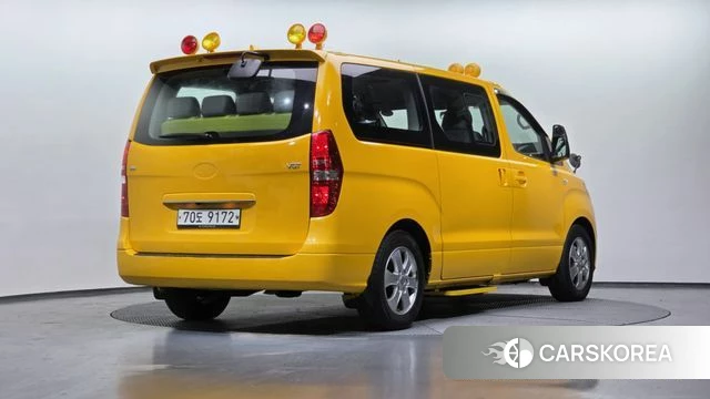 Hyundai The New Grand Starex id 3924859 из Кореи 12