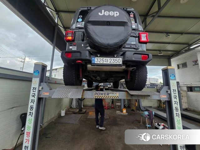 Jeep Wrangler (JL) 2019 Серый из Кореи, фото 2