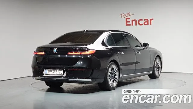 BMW 7 Series (G70) id 2675816 из Кореи 12