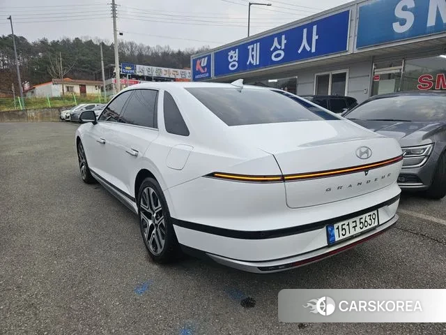 Hyundai Grandeur Hybrid (GN7) id 3487461 из Кореи 12