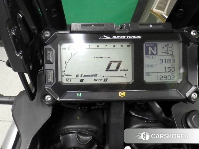 Electronics photo
