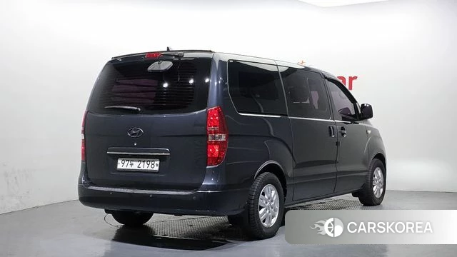 Hyundai The New Grand Starex id 3867437 из Кореи 12