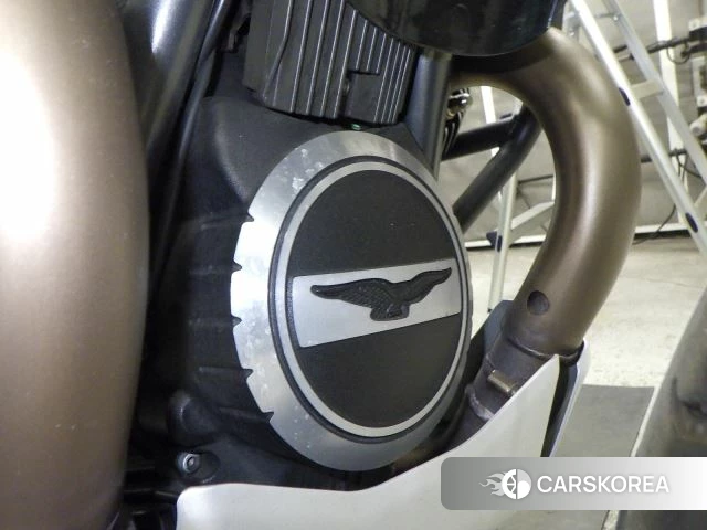 Engine photo