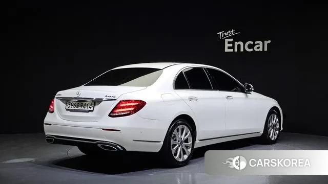 Mercedes-Benz E-Class W213 id 3336118 из Кореи 12