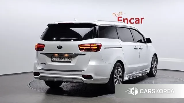 Kia The New Carnival id 3454732 из Кореи 12