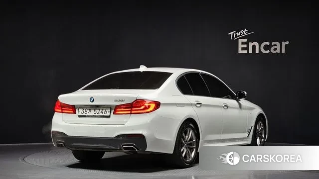 BMW 5 Series (G30) id 3789836 из Кореи 12