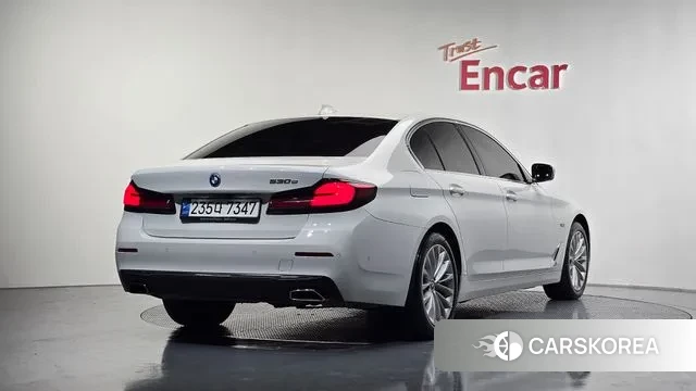 BMW 5 Series (G30) id 3301368 из Кореи 12