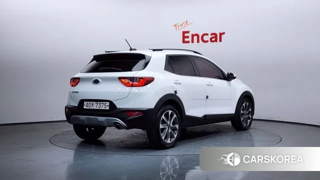 Kia Stonic id 3709446 из Кореи 12