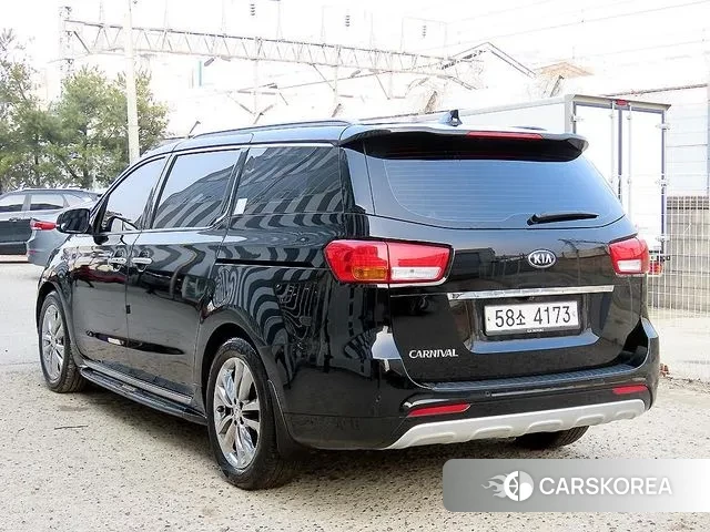 Kia All New Carnival id 3627327 из Кореи 12
