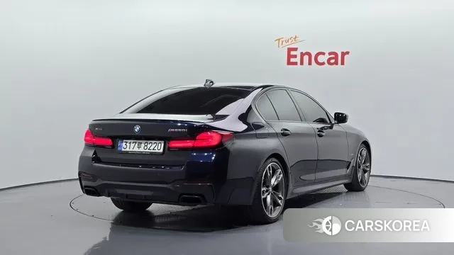 BMW 5 Series (G30) id 3355911 из Кореи 12