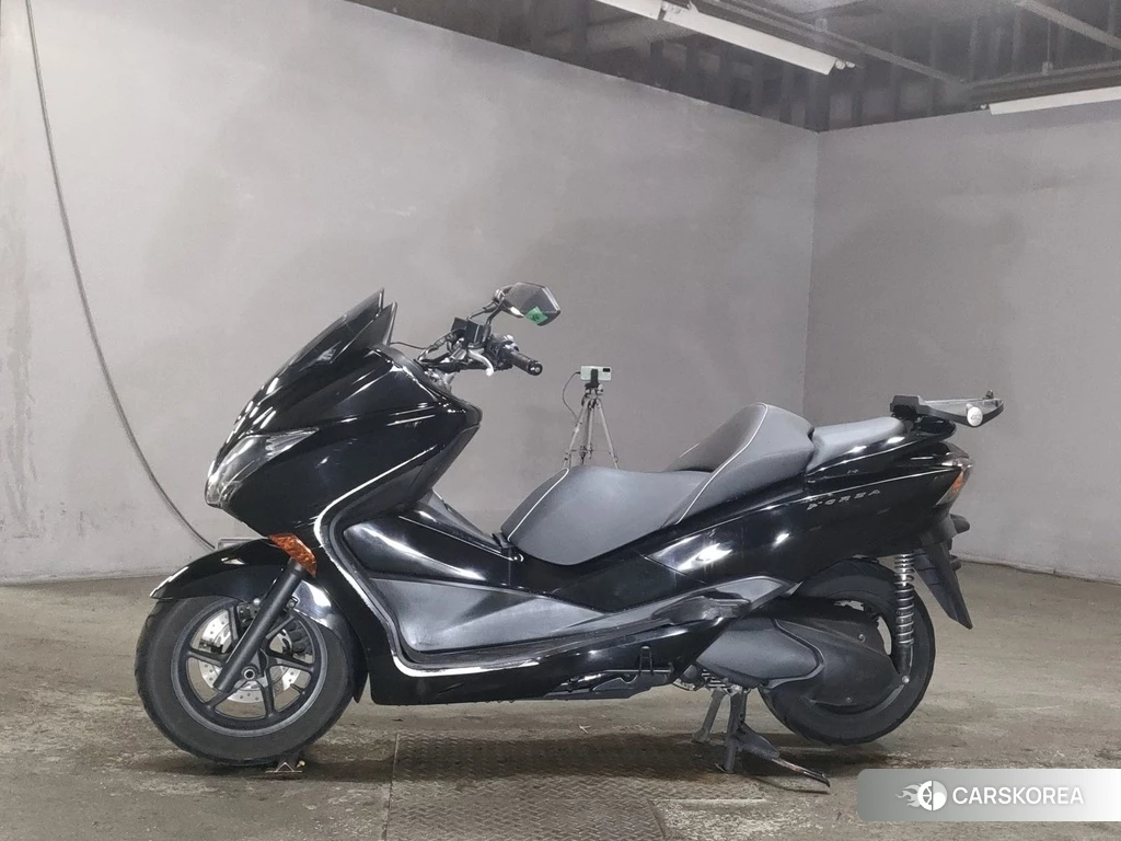 Проданный Honda FORZA Z 2012 из Японии, фото 2