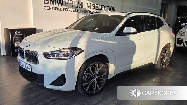 BMW X2 (F39) 2023 Белый из Кореи, фото 2