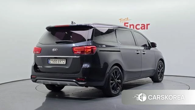 Kia The New Carnival id 4873280 из Кореи 12