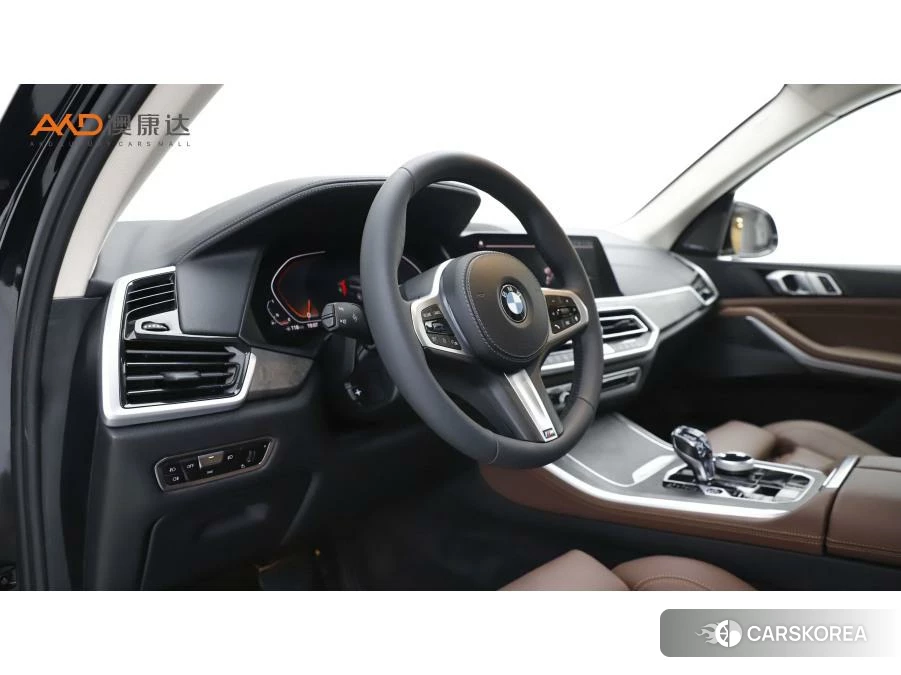 BMW X5 (imported) 2021 Черный из Китая, фото 2