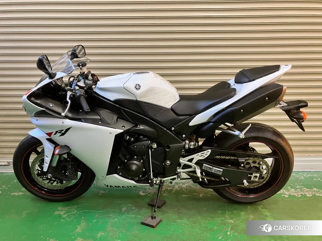 Проданный Yamaha YZF-R1 2010 из Японии, фото 2