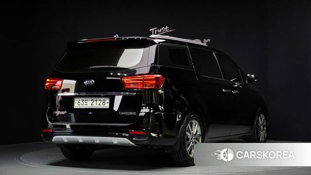 Kia The New Carnival id 3942826 из Кореи 12