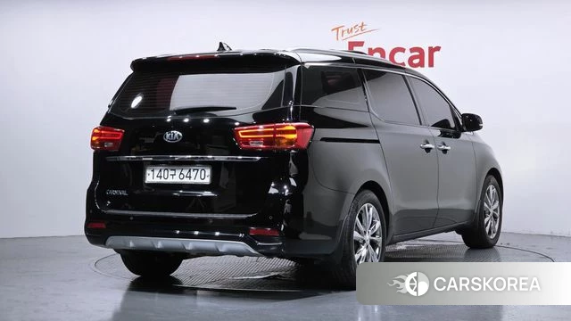 Kia The New Carnival id 4633218 из Кореи 12