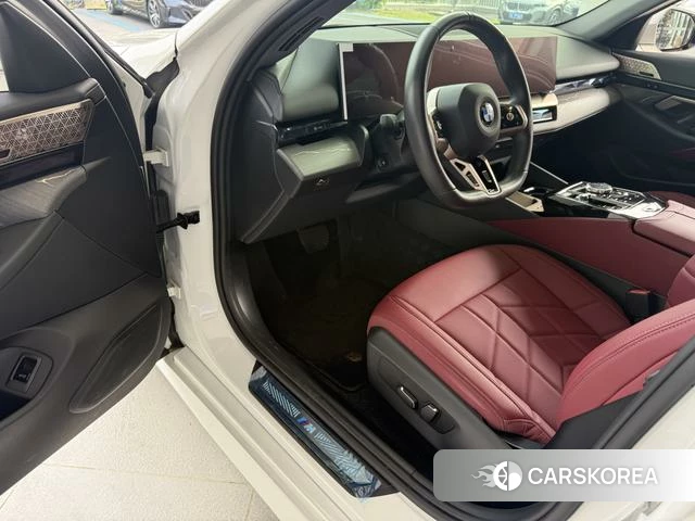 BMW 5 series id 4220984 из Китая 12