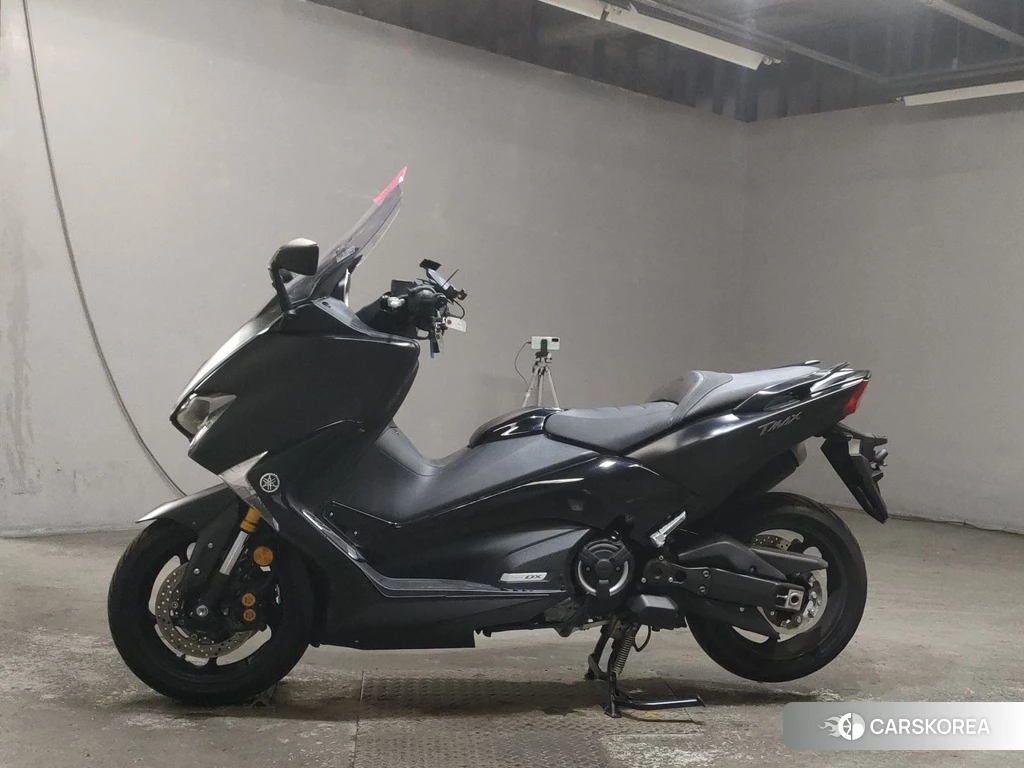 Проданный Yamaha T-MAX 530 DX 2019 из Японии, фото 2