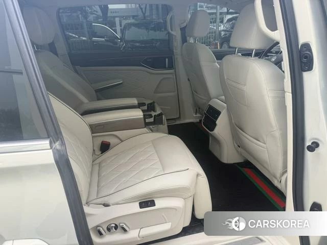 Volkswagen Weiran 2023 Желтый из Китая, фото 2