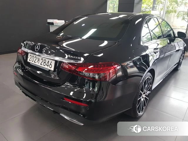 Mercedes-Benz E-Class W213 id 4599938 из Кореи 10