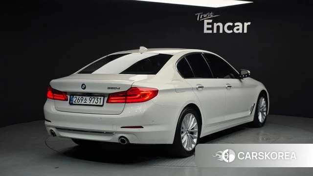BMW 5 Series (G30) id 4384927 из Кореи 12