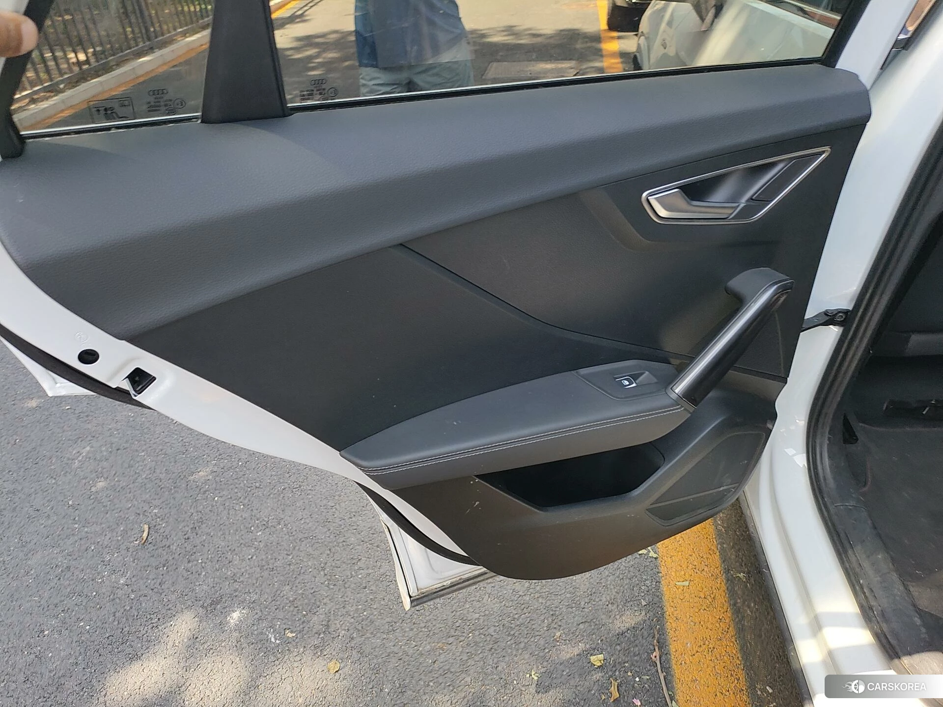 Audi Q2L id 4441328 из Китая 12