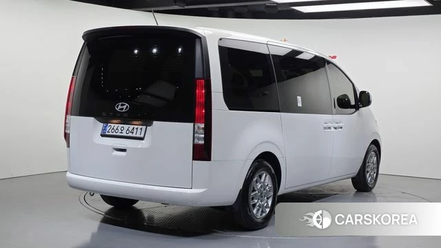 Hyundai Staria id 4413814 из Кореи 12