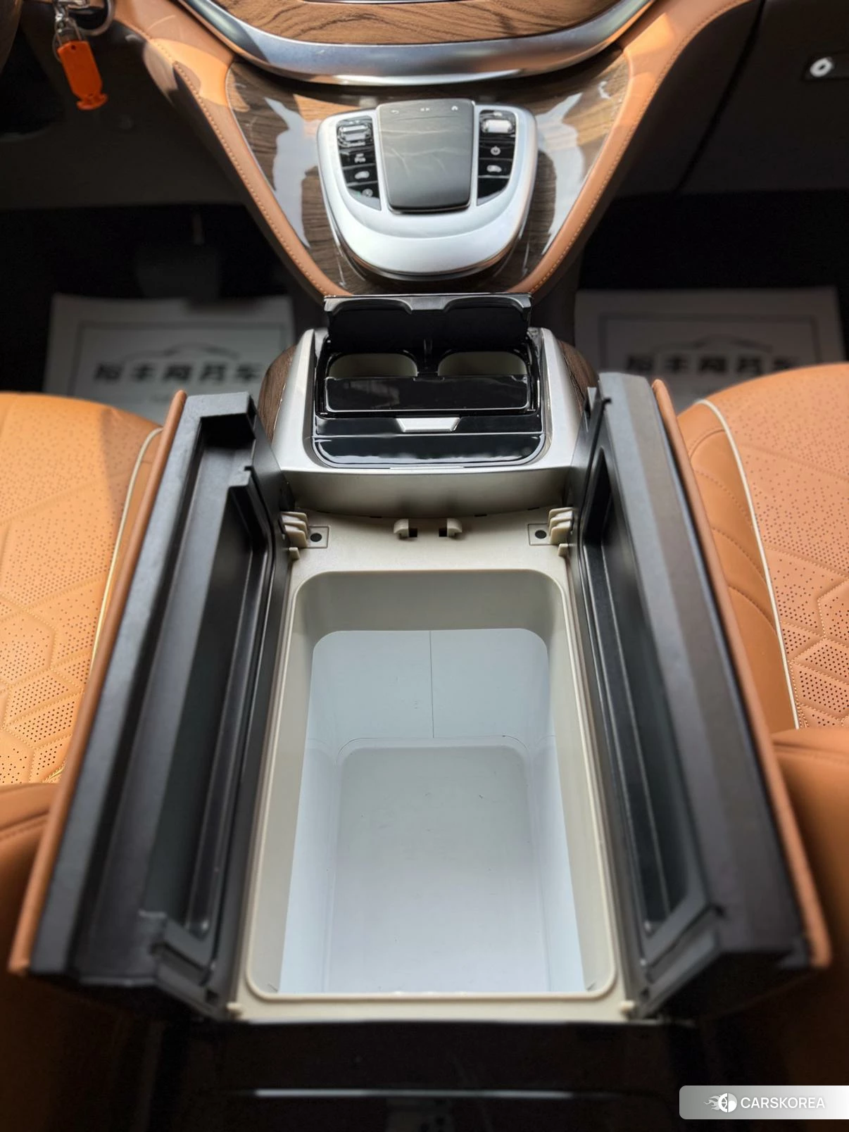 Mercedes-Benz V-class id 4498680 из Китая 12
