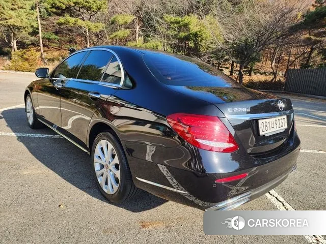Mercedes-Benz E-Class W213 id 3601699 из Кореи 12