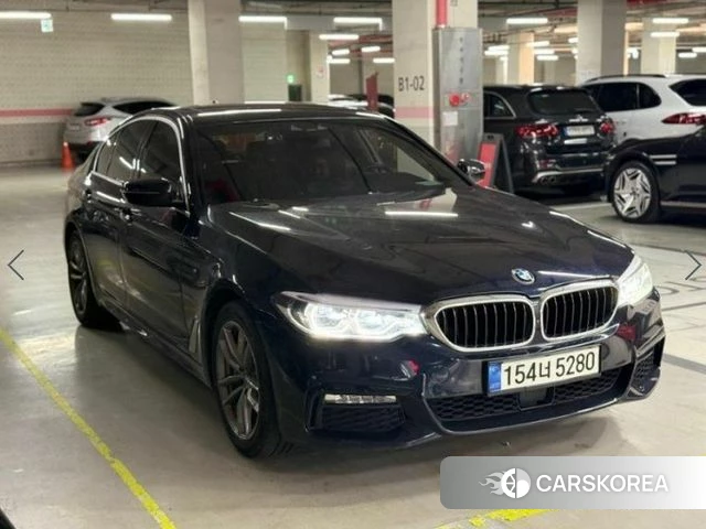 BMW 5 Series (G30) 2018 Черный из Кореи, фото 2