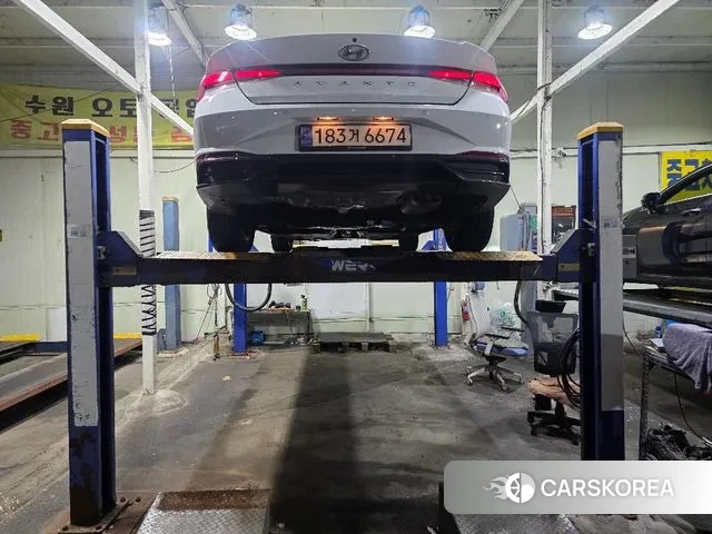 Hyundai Avante (CN7) 2022 Белый из Кореи, фото 2