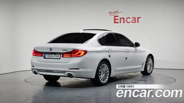 BMW 5 Series (G30) id 2833922 из Кореи 12