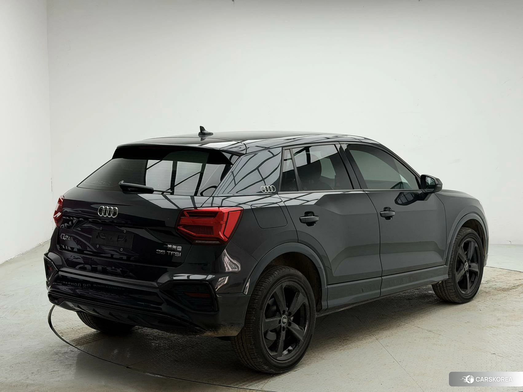 Audi Q2L id 4498798 из Китая 9