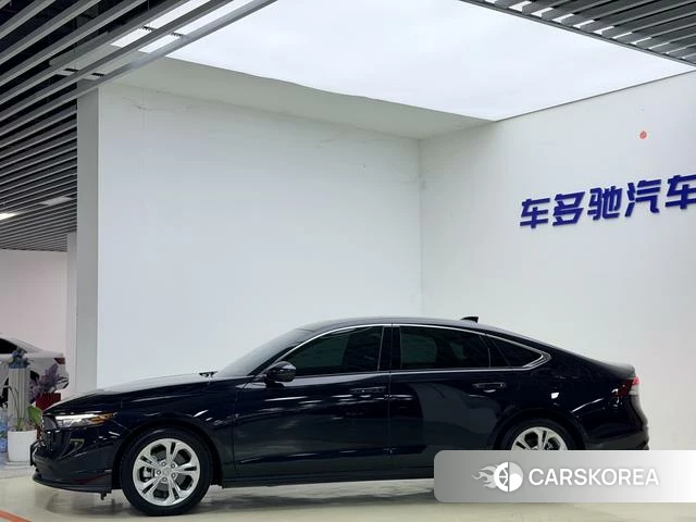 Honda Accord 2023 Черный из Китая, фото 2