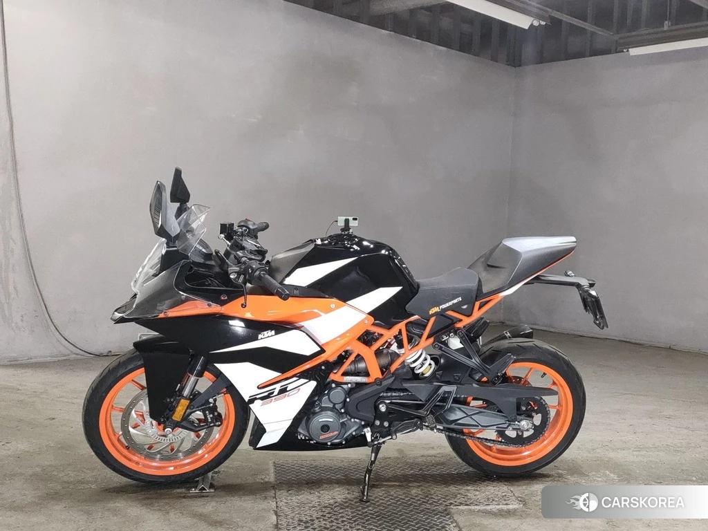 Проданный KTM RC 390 2017 из Японии, фото 2
