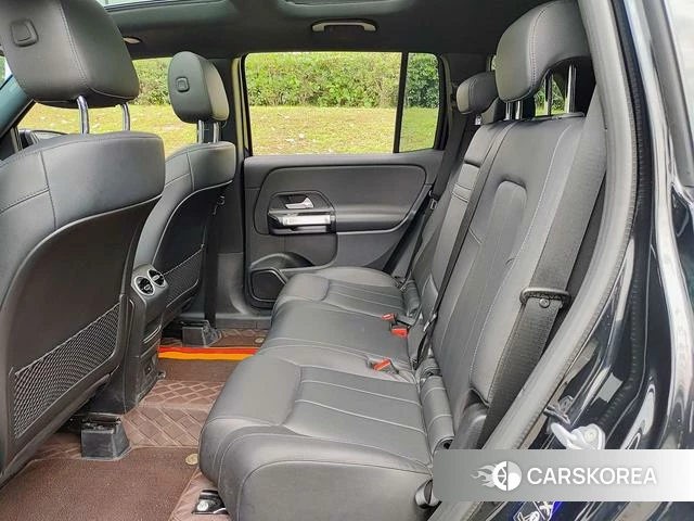 Mercedes-Benz GLB 2023 Черный из Китая, фото 2