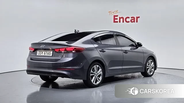 Hyundai Avante AD id 3641813 из Кореи 12
