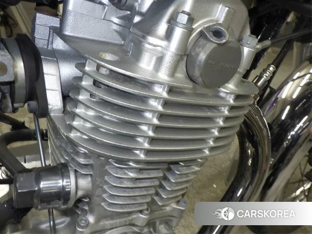 Engine photo