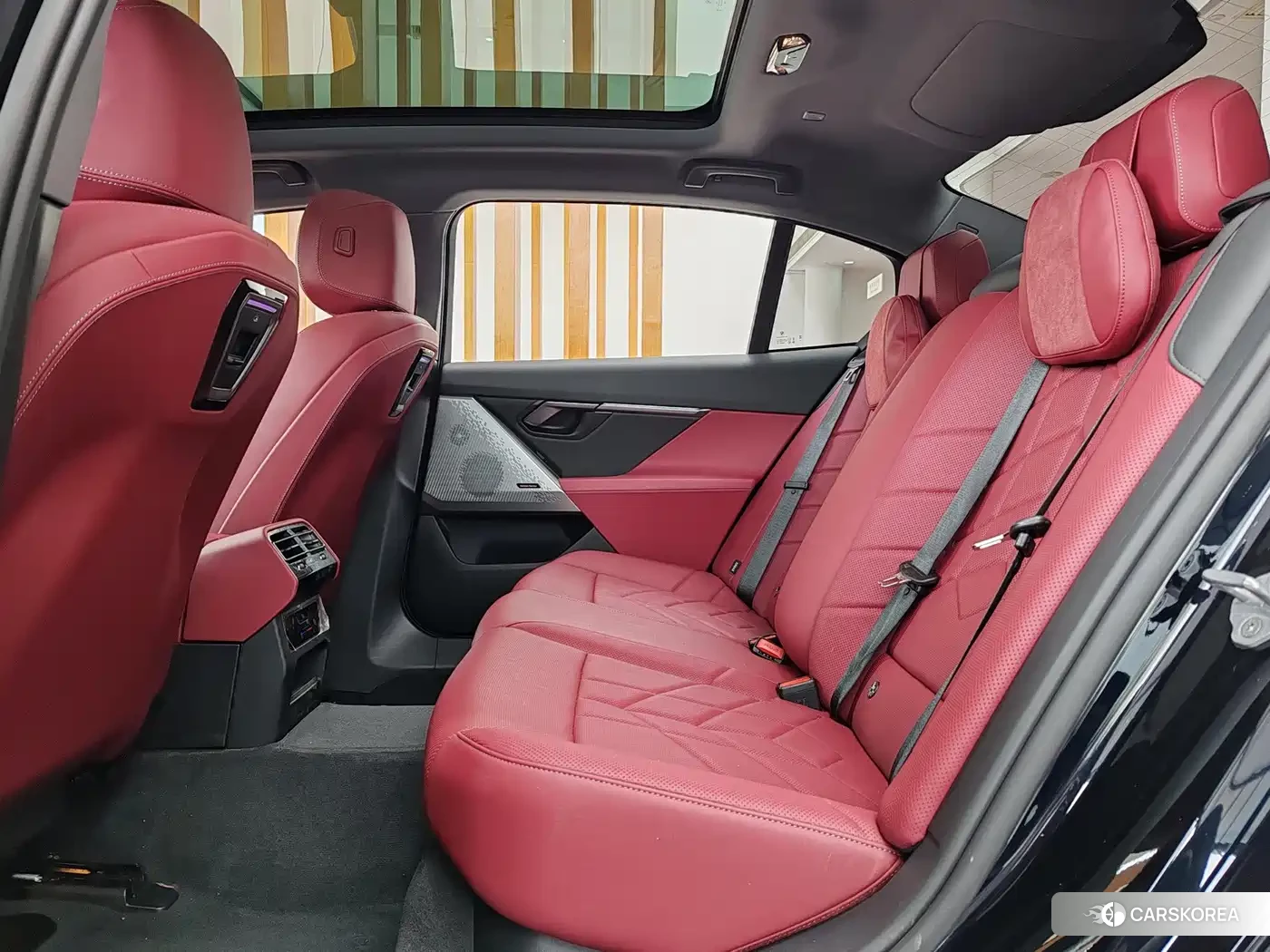 BMW 5 series id 4685938 из Китая 9