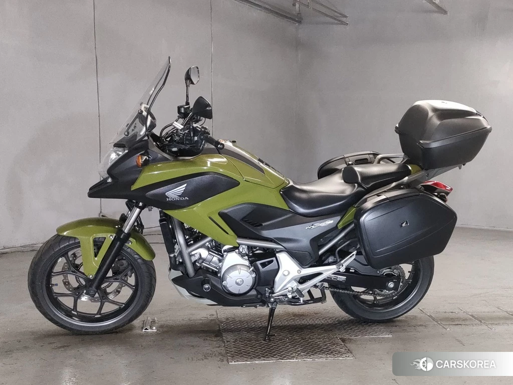 Проданный Honda NC700X DCT 2014 из Японии, фото 2