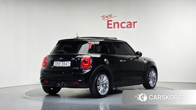 Mini Cooper S id 4882681 из Кореи 12