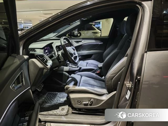 Audi Q5 e-tron 2023 Другой из Китая, фото 2