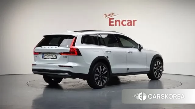 Volvo V60 Cross-Country 2nd Generation id 2998113 из Кореи 12