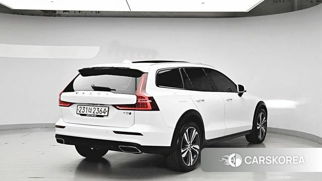 Volvo V60 Cross-Country 2nd Generation id 4325571 из Кореи 12