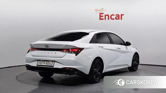 Hyundai Avante Hybrid (CN7) id 3311676 из Кореи 12