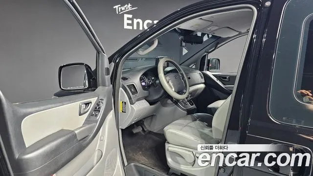 Hyundai The New Grand Starex id 2732910 из Кореи 12